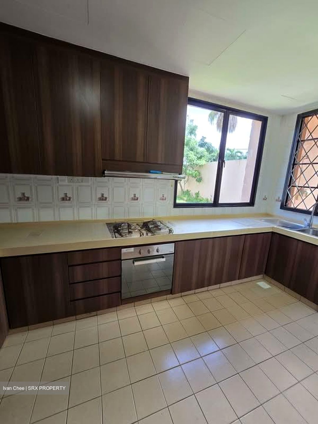Highgate Crescent (D21), Terrace #588692931